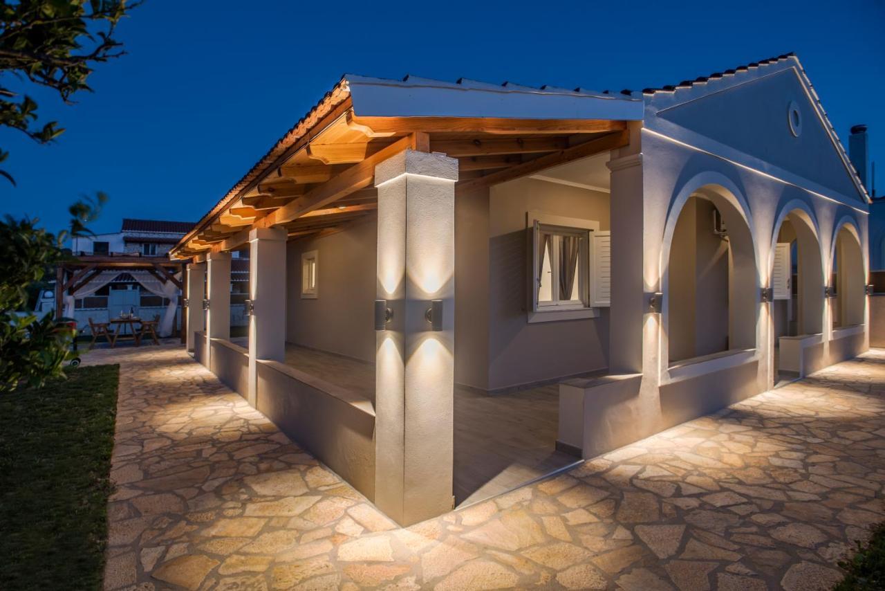 Villa Veneto Luxury Holidays Melíssia Exteriér fotografie
