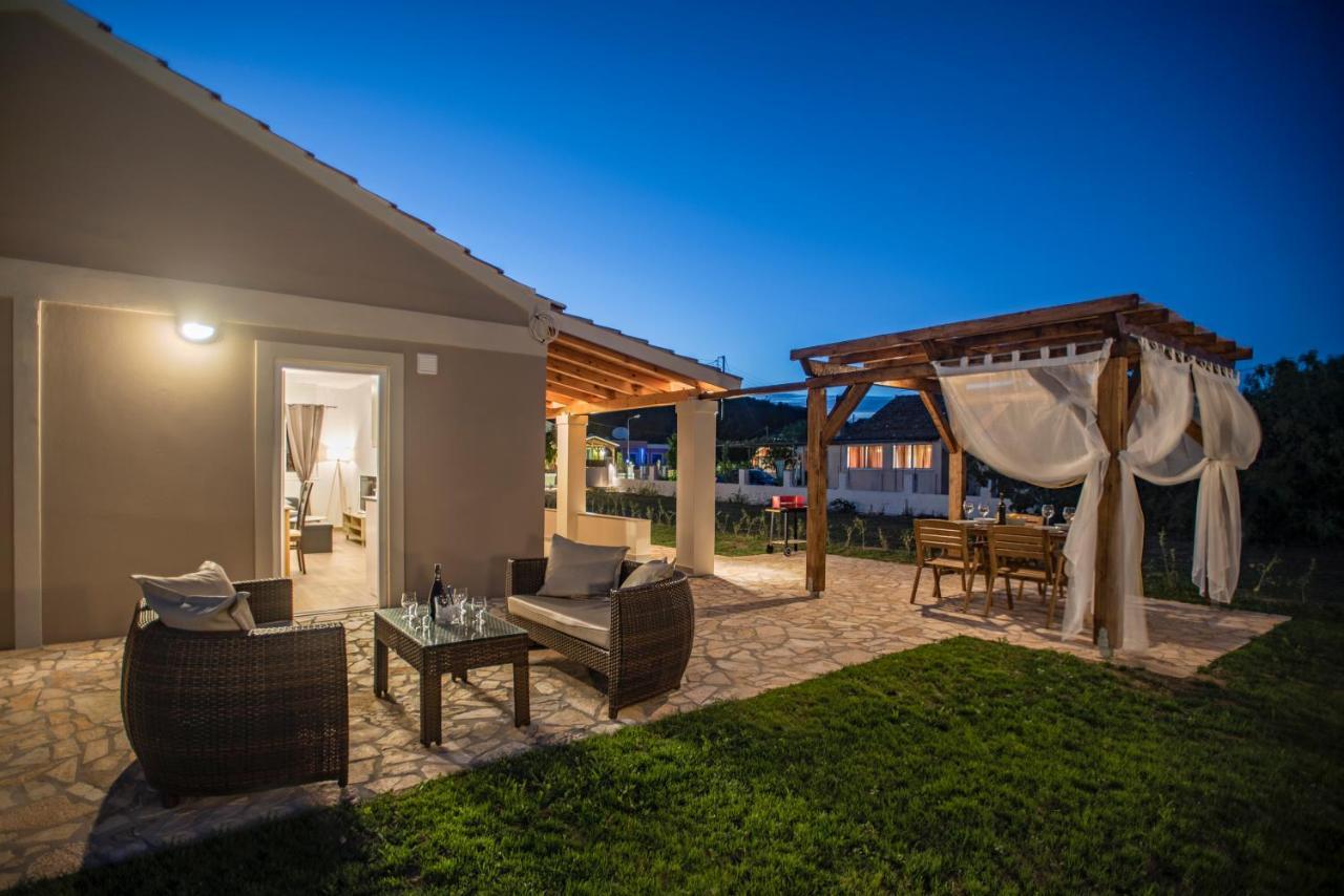 Villa Veneto Luxury Holidays Melíssia Exteriér fotografie